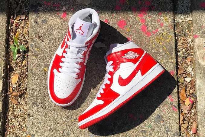 【スニダンで購入可】9/13発売 NIKE WMNS AIR JORDAN 1 MID "WHITE/ORANGE" 抽選/定価/販売店舗まとめ 3枚目