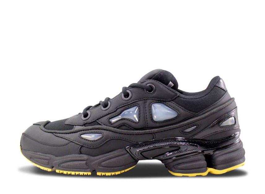 Raf simons ozweego chrome sales black