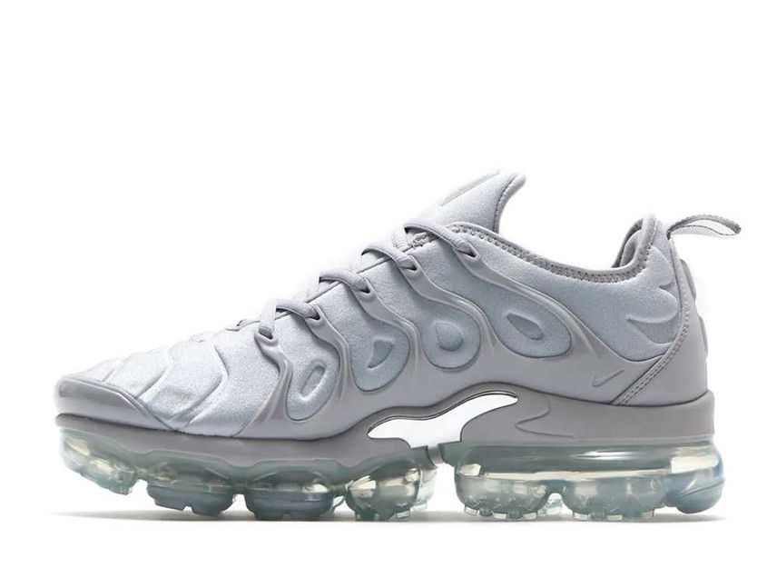 Wolf grey 2025 black vapormax plus