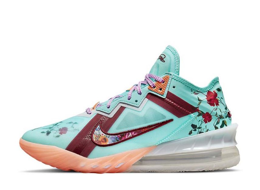 NIKE LEBRON 18 LOW 