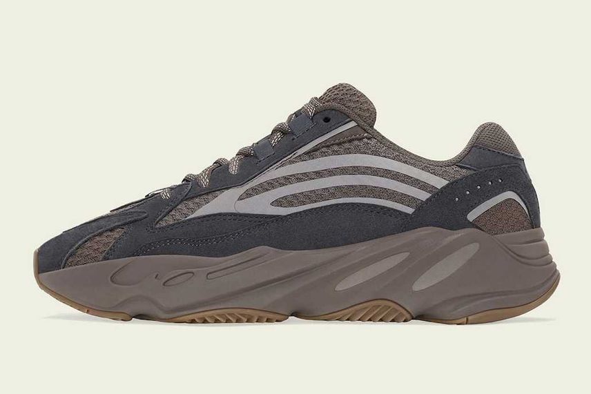 Adidas yeezy top 700 v2 2018
