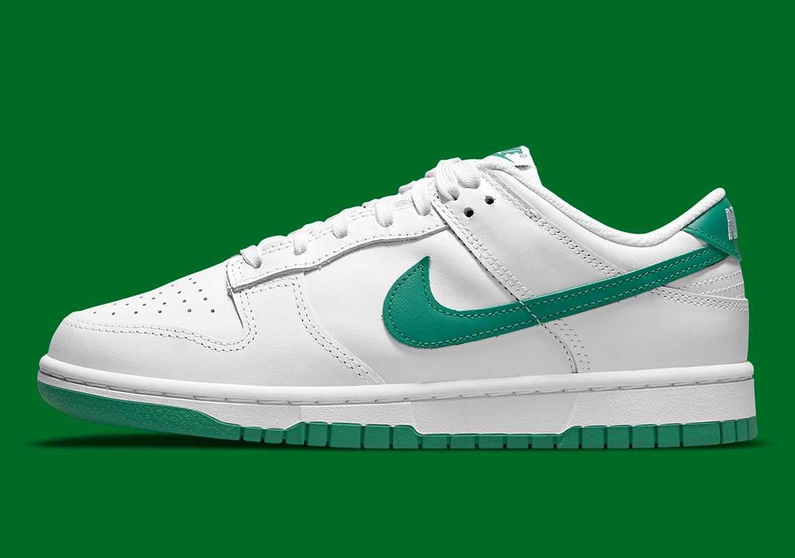 【スニダンで購入可】12/17発売 Nike WMNS Dunk Low "White/Green" 抽選/定価/販売店舗まとめ 2枚目