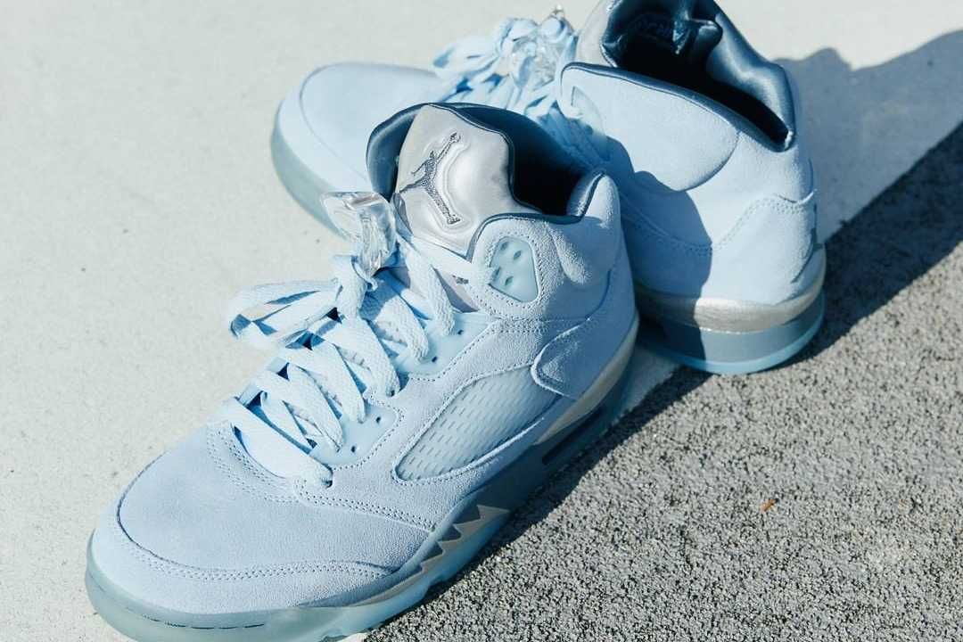 【スニダンで購入可】10/7発売 Nike WMNS Air Jordan 5 Retro "Blue Bird" 抽選/定価/販売店舗まとめ 3枚目