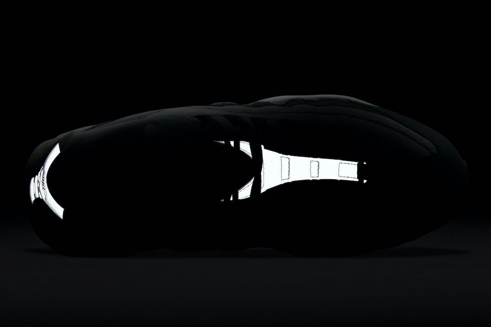 【スニダンで購入可】10月18日発売 Nike Air Max 95 "Navy/White" 抽選/定価/販売店舗まとめ 8枚目