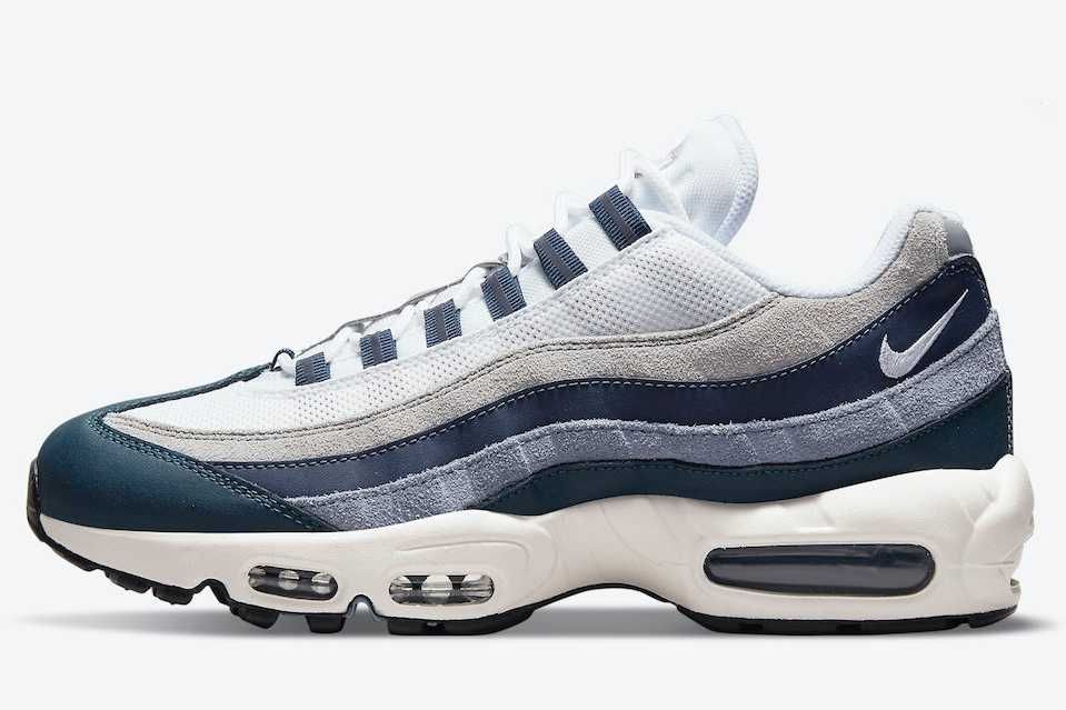 【スニダンで購入可】10月18日発売 Nike Air Max 95 "Navy/White" 抽選/定価/販売店舗まとめ 4枚目
