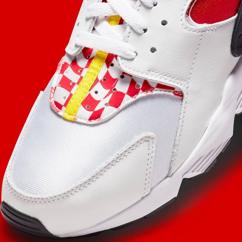 【販売リンクあり】11/30発売 Nike Air Huarache "Liverpool" 抽選/定価/販売店舗まとめ 15枚目