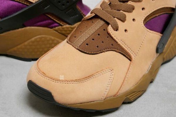 【スニダンで購入可】11/25発売 Nike Air Huarache LE "Praline" 抽選/定価/販売店舗まとめ 6枚目