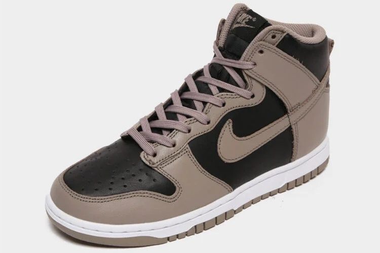 【スニダンで購入可】11/13・11/16・11/18発売 Nike WMNS Dunk High "Moon Fossil" 抽選/定価/販売店舗まとめ 4枚目