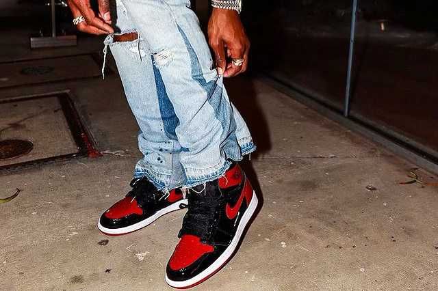 【スニダンで購入可】1/15発売 Nike Air Jordan 1 High OG "Patent Bred" 抽選/定価 /販売店舗まとめ 9枚目