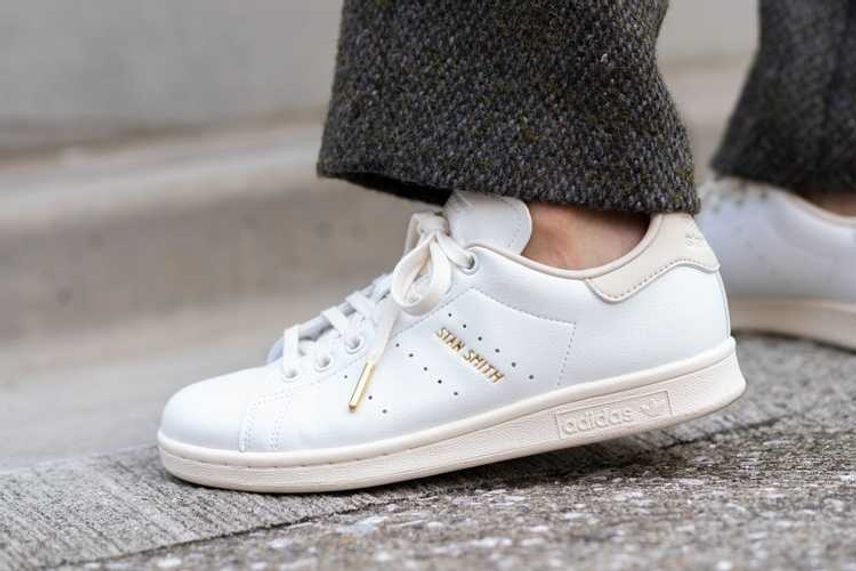 最大5万円OFFクーポン! adidas スタンスミス TOMORROWLAND 別注