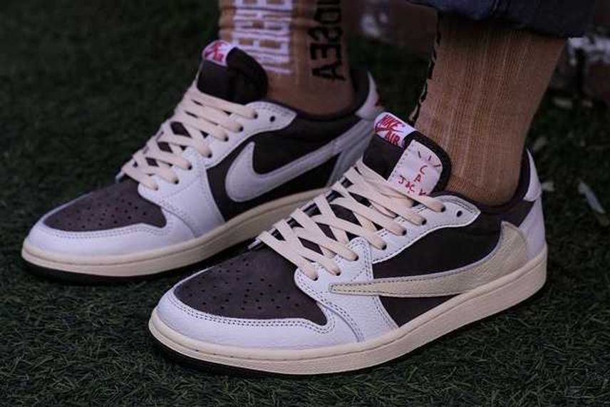 【リーク】海外2022年発売!? Travis Scott x Nike Air Jordan 1 Low "Reverse Moca" 抽選/定価/販売店舗まとめ