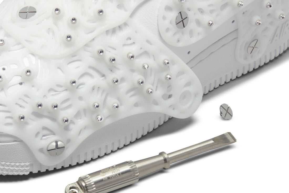 【スニダンで購入可】12/2発売 Swarovski® × Nike WMNS Air Force 1 Low 2color 抽選/定価/販売店舗まとめ 6枚目