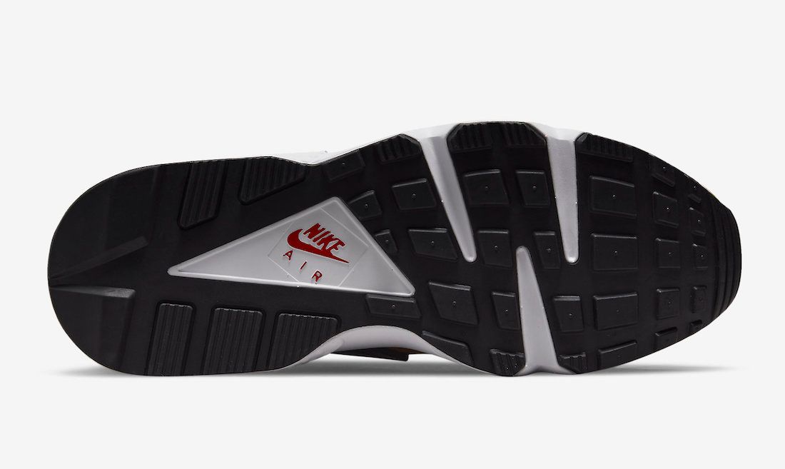 【リーク】海外2021年発売 Nike Air Huarache "Escape 2.0" 抽選/定価/販売店舗まとめ   6枚目