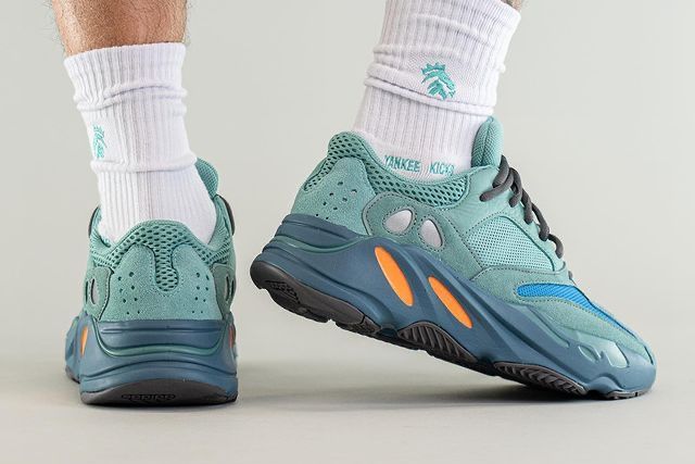 【スニダンで購入可】11/27発売 adidas YEEZY Boost 700"Faded Azure" 抽選/定価/販売店舗まとめ 4枚目