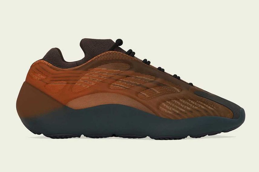 adidas YEEZY 700 V3 COPPER FADE 28.5