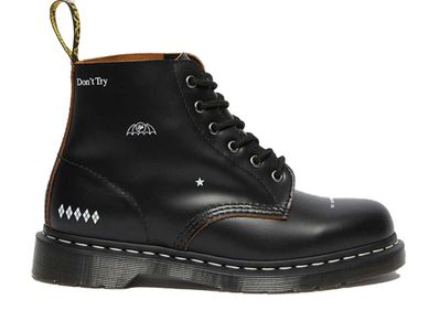 Goodhood Dr Martens 101ub Goodhood 6hole Boots を買うならスニーカーダンク Goodhood Dr Martens 101ub Goodhood 6hole Boots を買うならスニーカーダンク