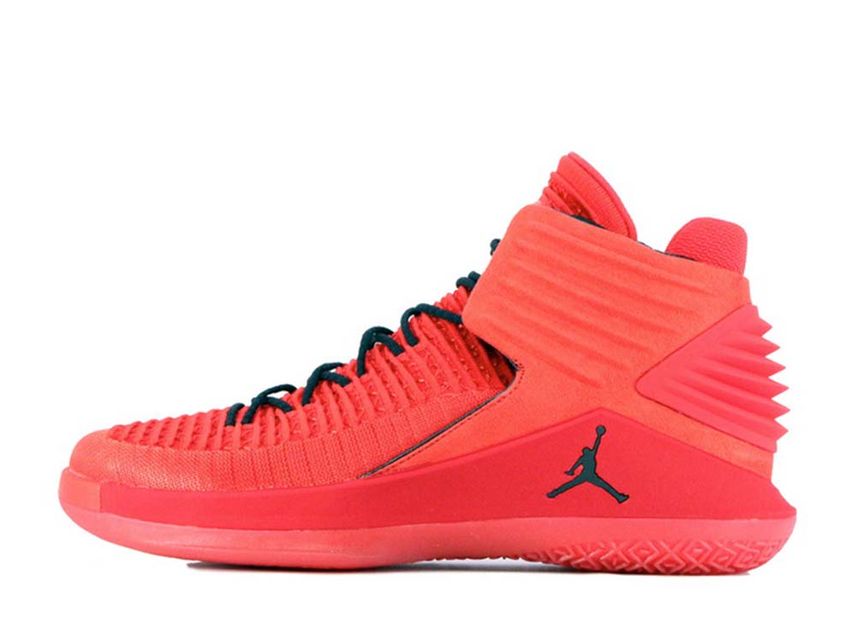 Nike Air Jordan 32