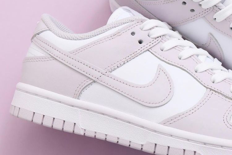 【販売リンクあり】2/4・5発売 Nike WMNS Dunk Low "Light Violet" 抽選/定価/販売店舗まとめ 2枚目