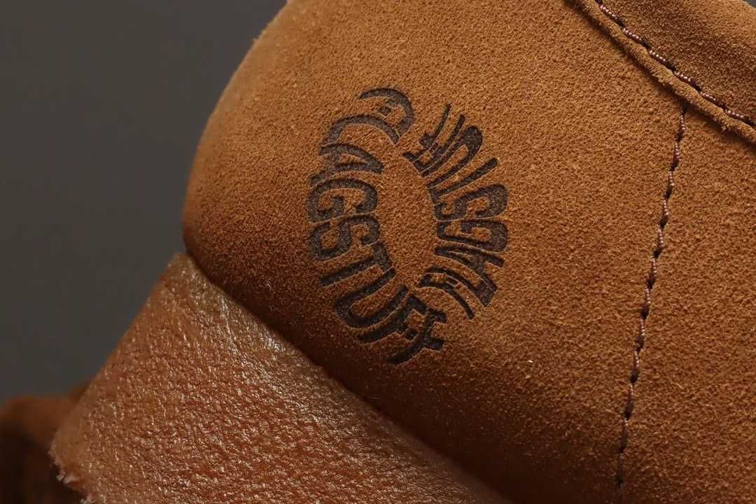 【スニダンで購入可】12/24発売 F-LAGSTUF-F × atmos × Clarks Originals Wallabee "Brown"  抽選/定価/販売店舗まとめ 3枚目