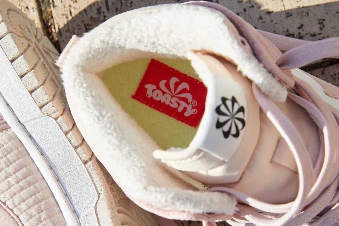 【スニダンで購入可】12/30発売 Nike WMNS Dunk High "Toasty" Pack  抽選/定価/販売店舗まとめ 3枚目