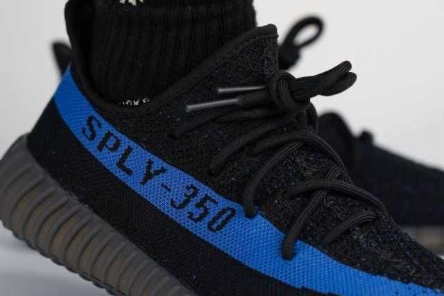 【スニダンで購入可】2/26発売 adidas YEEZY BOOST 350 V2 "Dazzling Blue" 抽選/定価/販売店舗まとめ 9枚目