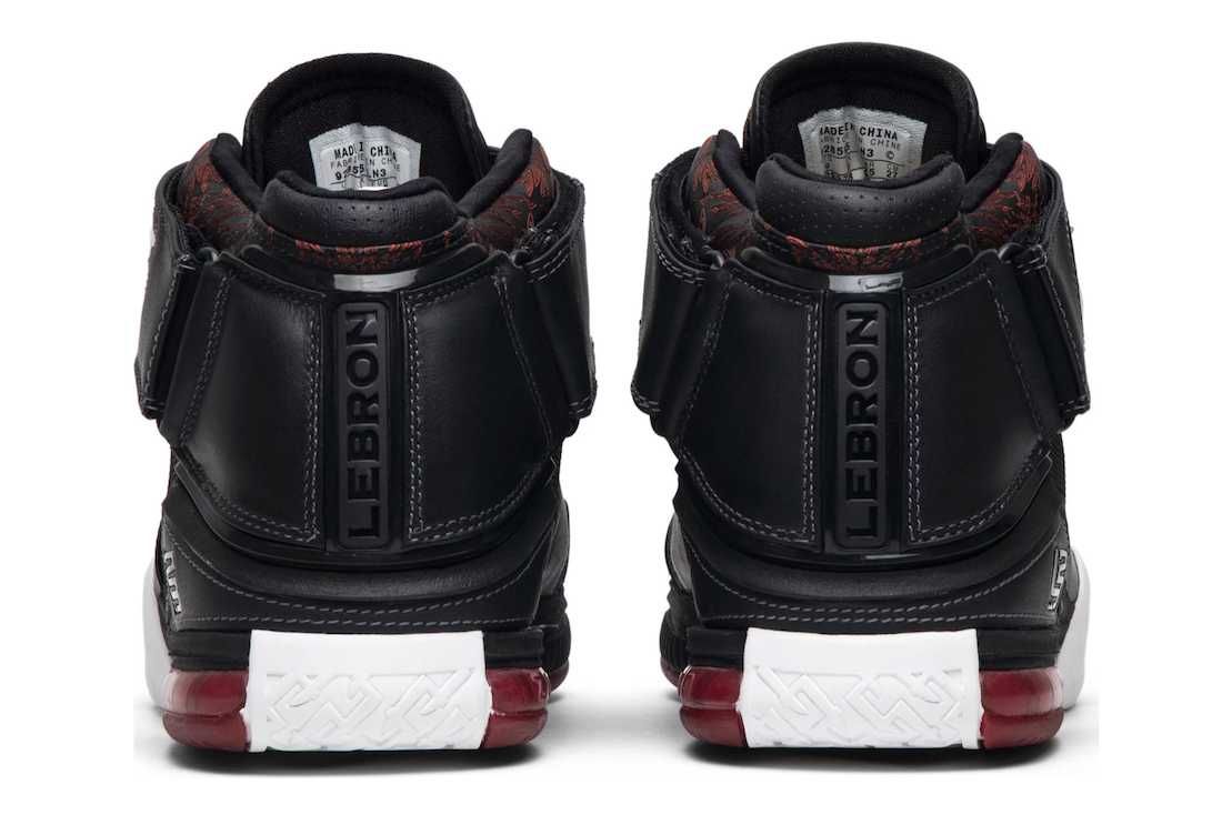 【リーク】Nike Lebron 2 抽選/定価/販売店舗まとめ 3枚目