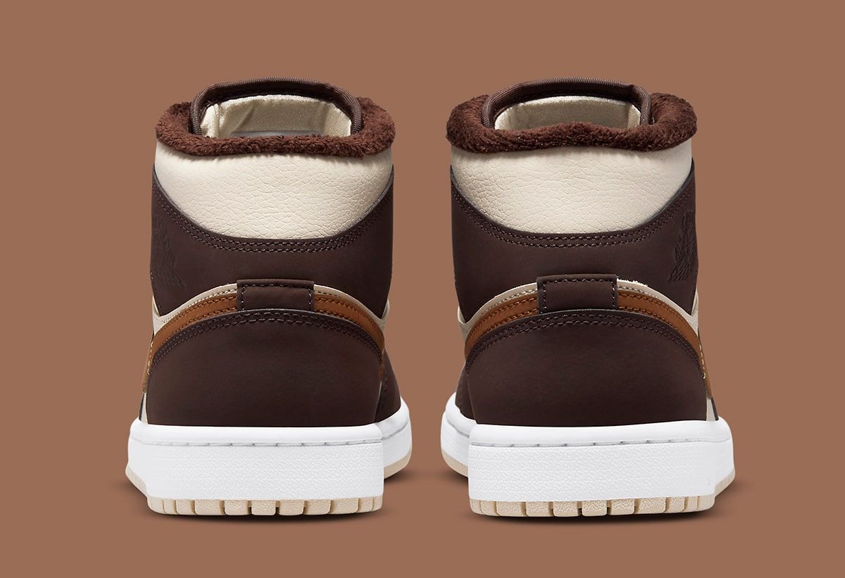 【リーク】Nike Air Jordan 1 Mid "Chocolate" 抽選/定価/販売店舗まとめ   5枚目