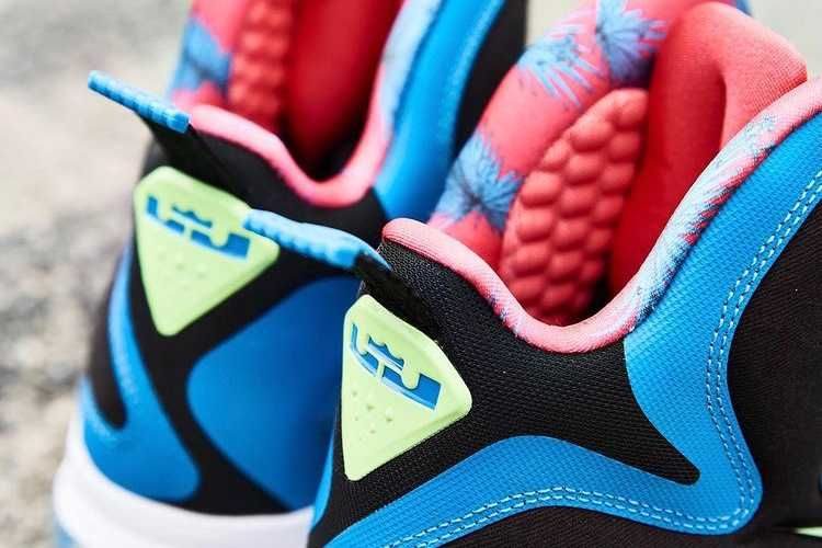 【スニダンで購入可】1/20発売 Nike Lebron 9 "South Coast" 抽選/定価/販売店舗まとめ 3枚目