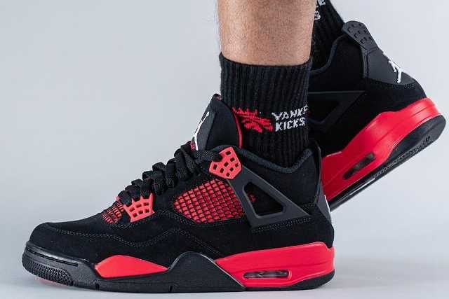 【スニダンで購入可】1/31発売 Nike Air Jordan 4 "Red Thunder/Crimson" 定価/販売店舗まとめ 4枚目