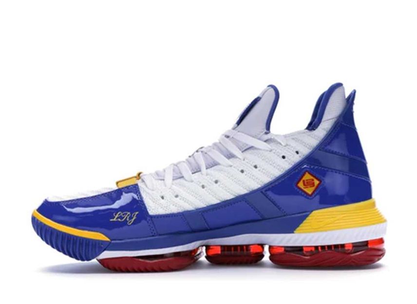 Superman Nike LeBron 16