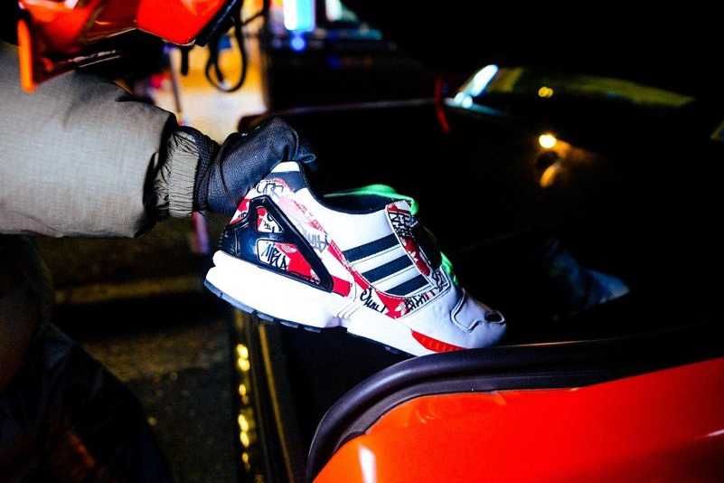 【スニダンで購入可】2/20発売 atmos × adidas "Graffiti Pack" 抽選/定価/販売店舗まとめ 4枚目