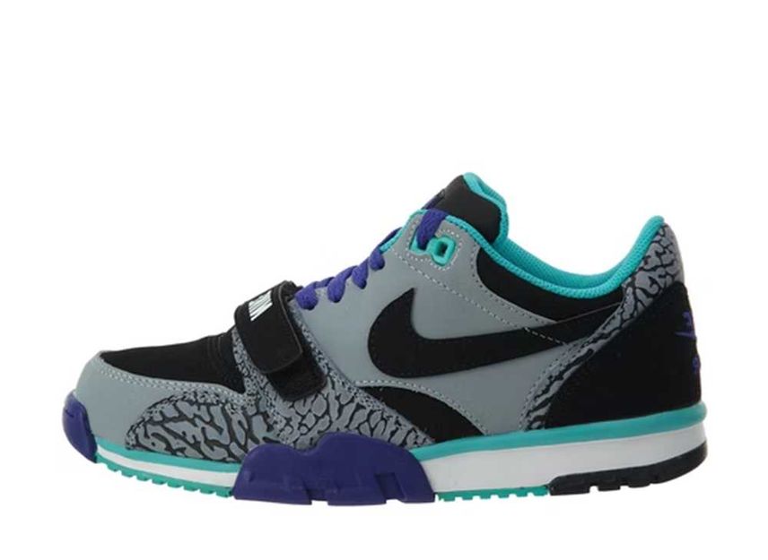 Nike air trainer low st hotsell