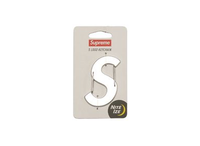 Supreme / Nite Ize S Logo Keychain