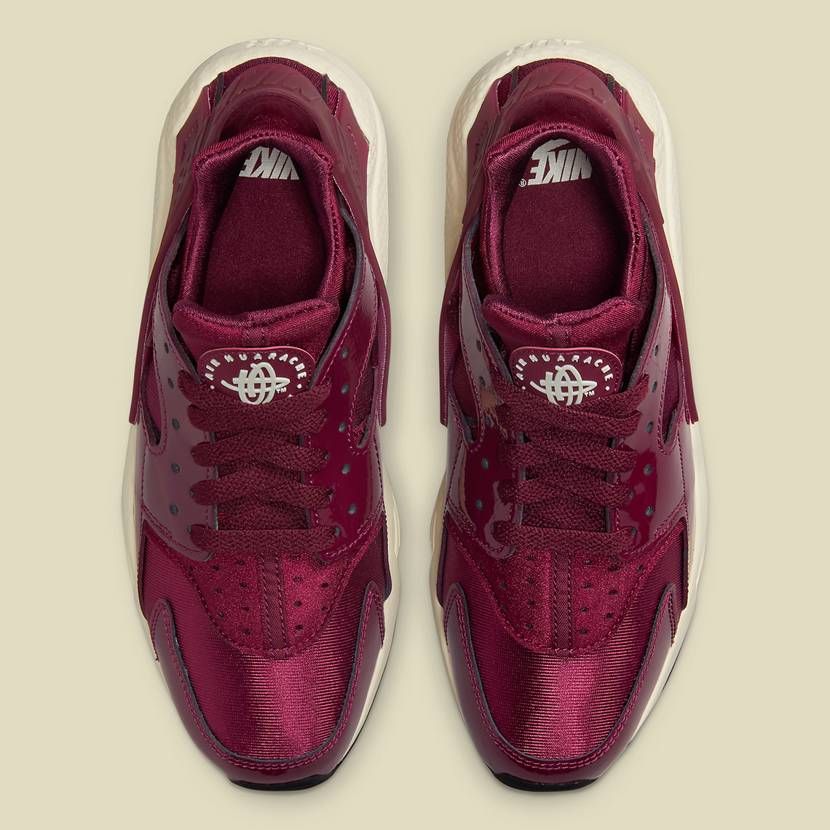 【リーク】Nike Air Huarache "Bordeaux Patent" 抽選/定価/販売店舗まとめ 4枚目