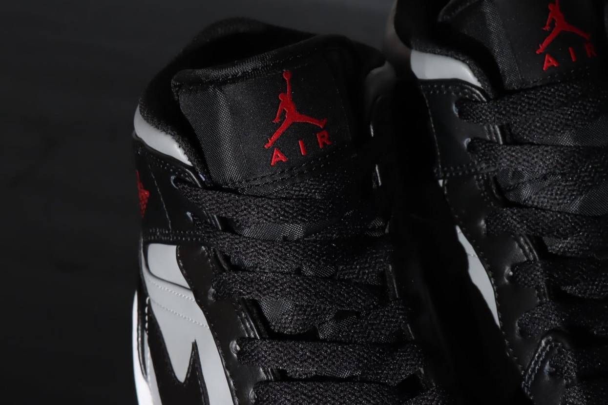 【スニダンで購入可】2/17発売 Nike Air Jordan 1 Mid "Shadow" 抽選/定価/販売店舗まとめ 2枚目