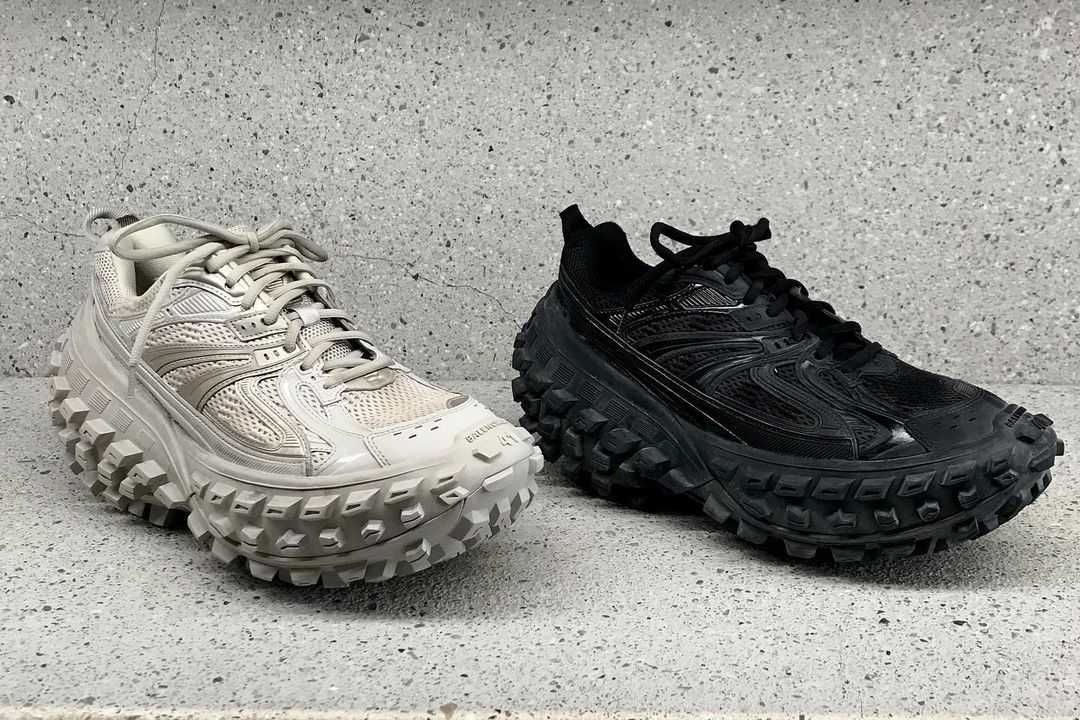 【販売リンクあり】先行・3/1発売 BALENCIAGA 新作スニーカー Defender 2colors 抽選/定価/販売店舗まとめ 2枚目
