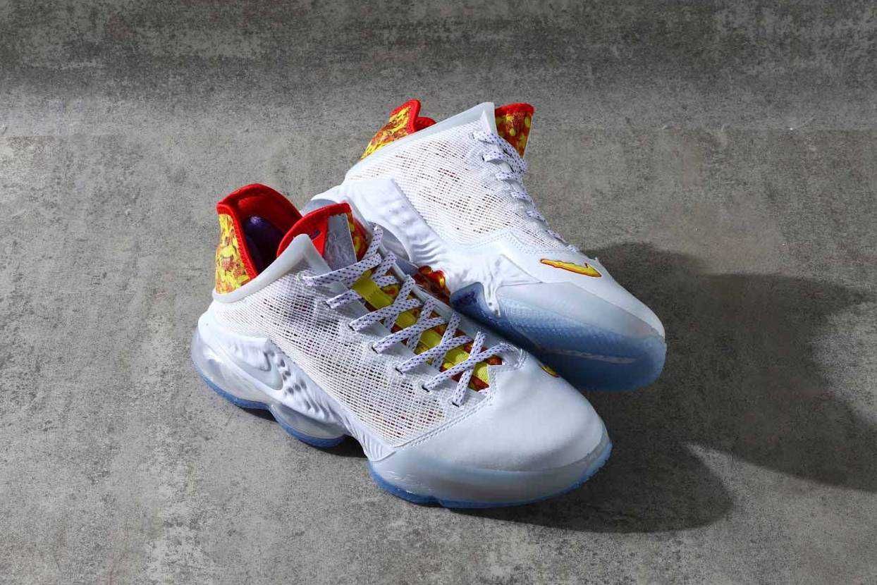 【スニダンで購入可】3/9発売 Nike Lebron 19 Low "Magic Fruity PEBBLES" 抽選/定価/販売店舗まとめ