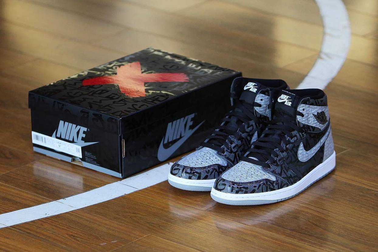 【スニダンで購入可】3/12発売 Nike Air Jordan 1 High OG "Rebellionaire" 抽選/定価/販売店舗まとめ 2枚目
