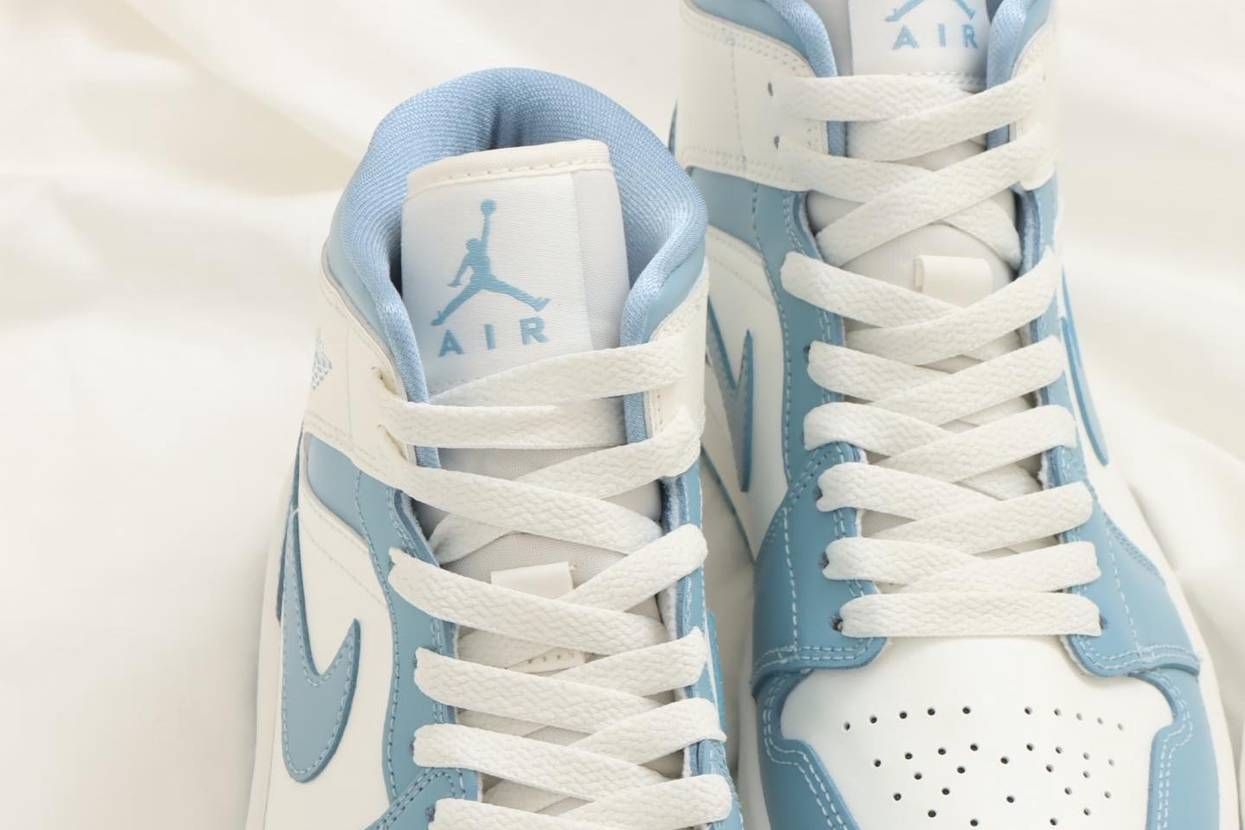 【スニダンで購入可】4/1発売 Nike WMNS Air Jordan 1 Mid "University Blue" 抽選/定価/販売店舗まとめ 6枚目