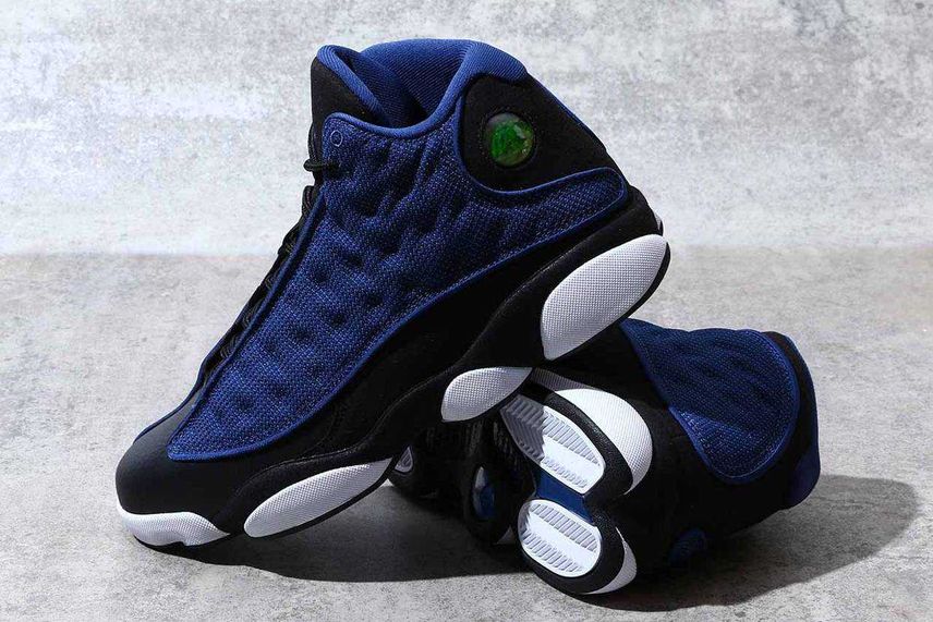 美品】⭐️NIKE AIR JORDAN13 RETRO レトロ スニーカー 美品】⭐️NIKE AIR JORDAN13 RETRO レトロ スニーカー