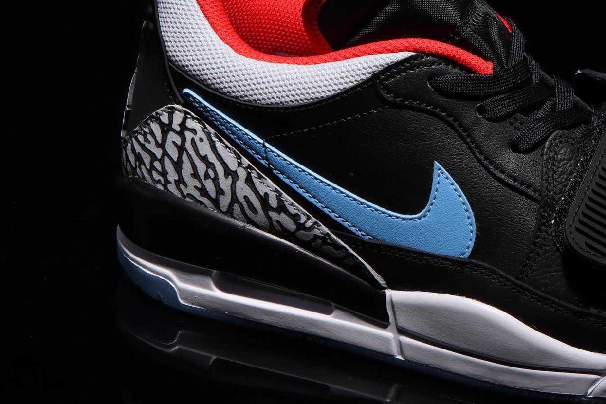 【スニダンで購入可】4/5発売 Nike Jordan Legacy 312 Low "Chicago Flag" 抽選/定価/販売店舗まとめ 2枚目
