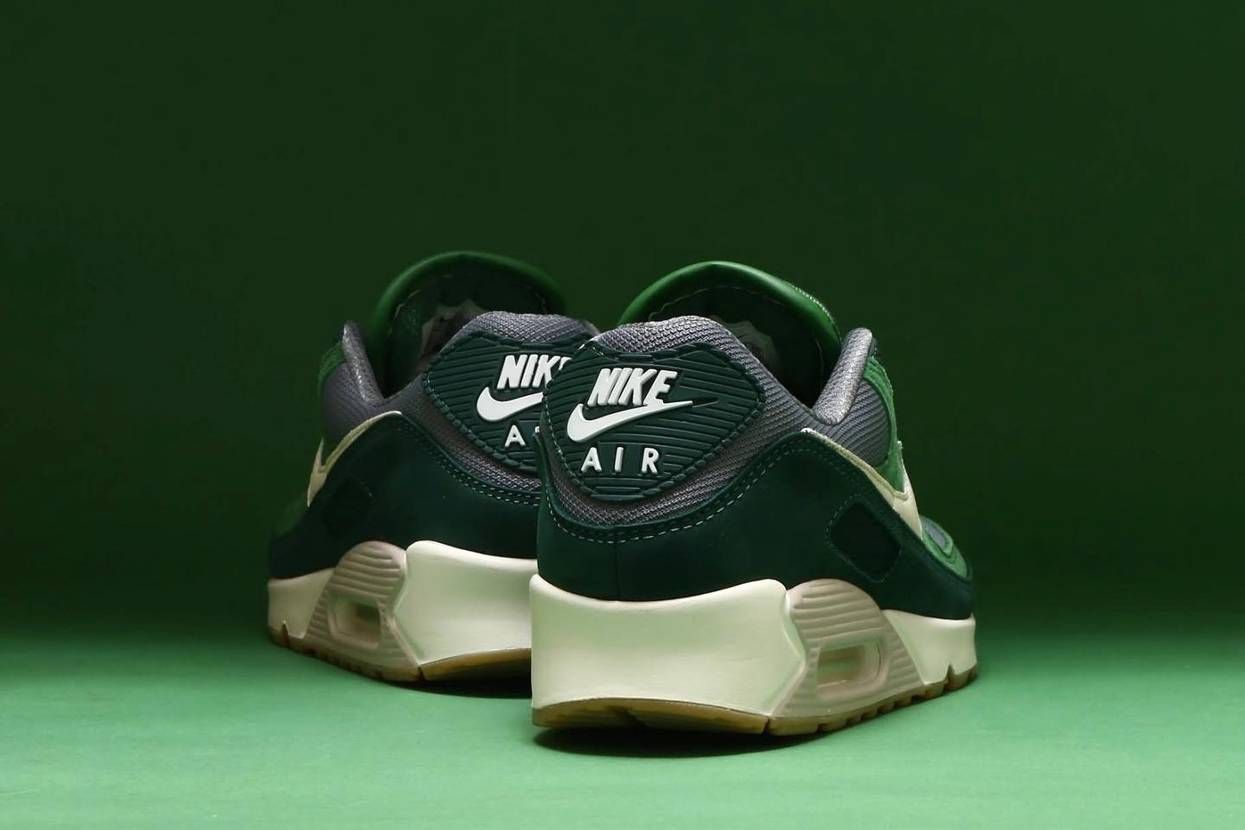 【スニダンで購入可】3/27発売 Nike Air Max 90 PRM "Pro Green" 抽選/定価/販売店舗まとめ 3枚目