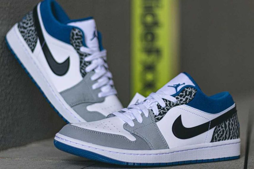 【スニダンで購入可】4/22発売 Nike Air Jordan 1 Low "True Blue" 抽選/定価/販売店舗まとめ