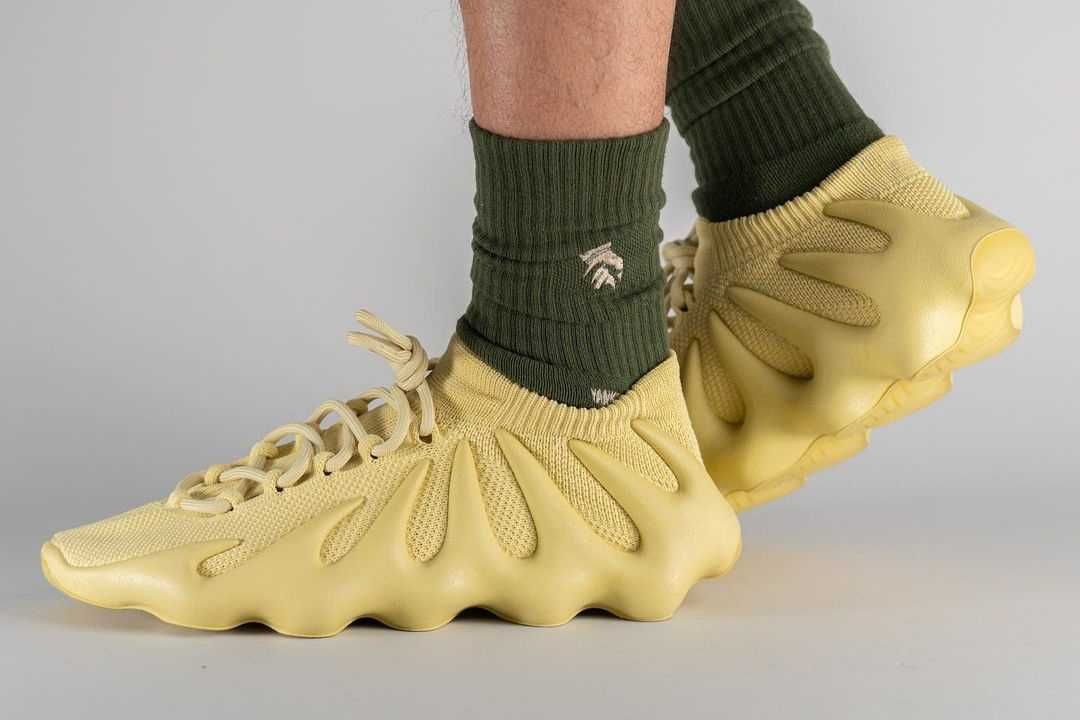 【スニダンで購入可】5/7発売 adidas YEEZY 450 "Sulfur" 抽選/定価/販売店舗まとめ 3枚目