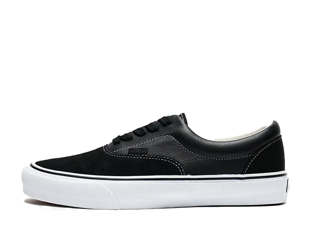 vans new era black white