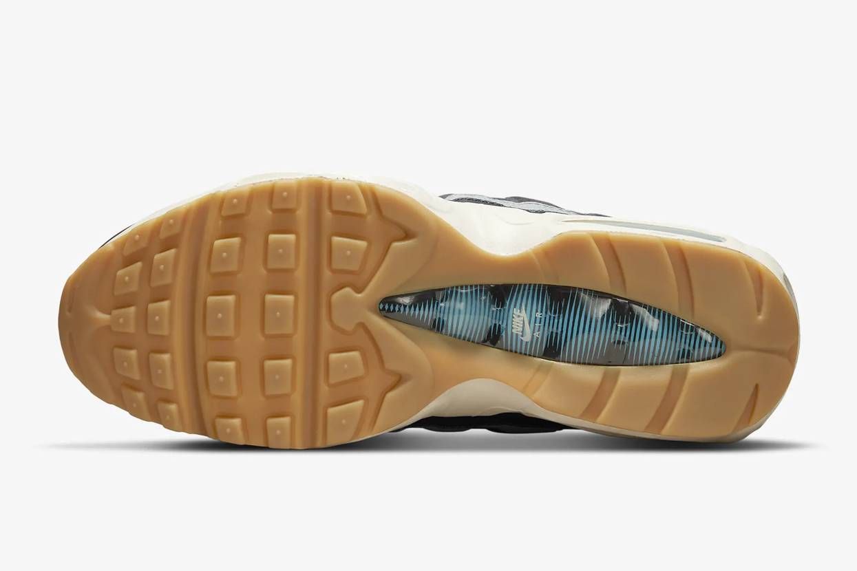 【スニダンで購入可】Nike Air Max 95 "Light Smoke Grey/Black/Dark Smoke Grey" 抽選/定価/販売店舗まとめ 4枚目