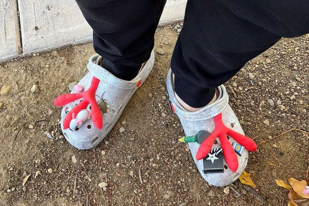 【販売リンクあり】4/13発売 STAPLE × Crocs Classic Clog "Sidewalk Luxe" 抽選/定価/販売店舗まとめ 8枚目