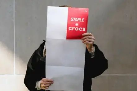 【販売リンクあり】4/13発売 STAPLE × Crocs Classic Clog "Sidewalk Luxe" 抽選/定価/販売店舗まとめ 10枚目