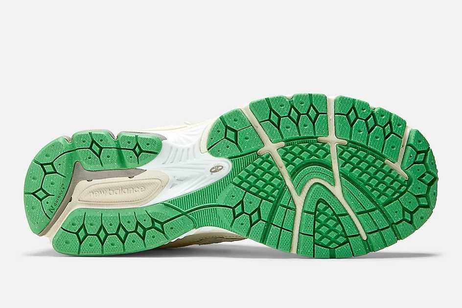 【スニダンで購入可】4/15発売 GANNI × New Balance WMNS 2002R 2colors 抽選/定価/販売店舗まとめ 16枚目