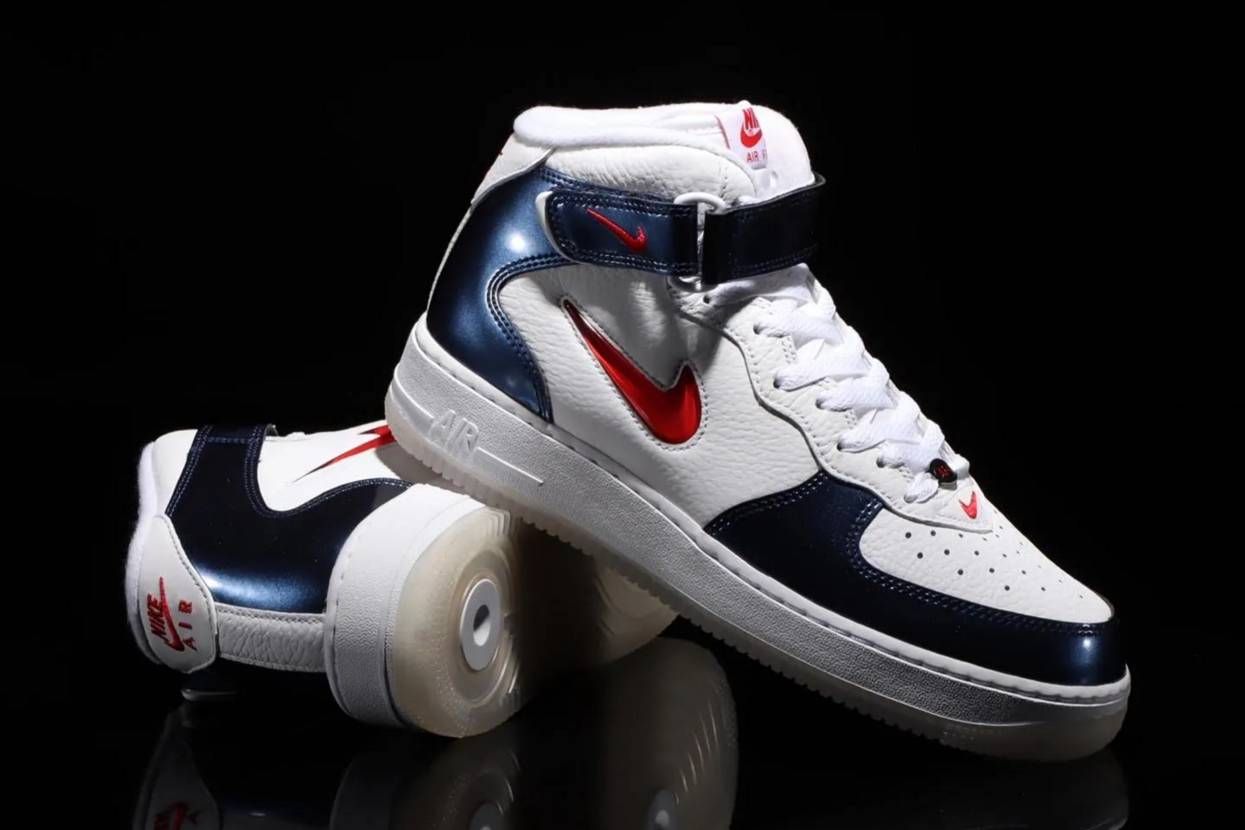 【スニダンで購入可】4/28発売 Nike Air Force 1 Mid QS 2colors 抽選/定価/販売店舗まとめ 2枚目